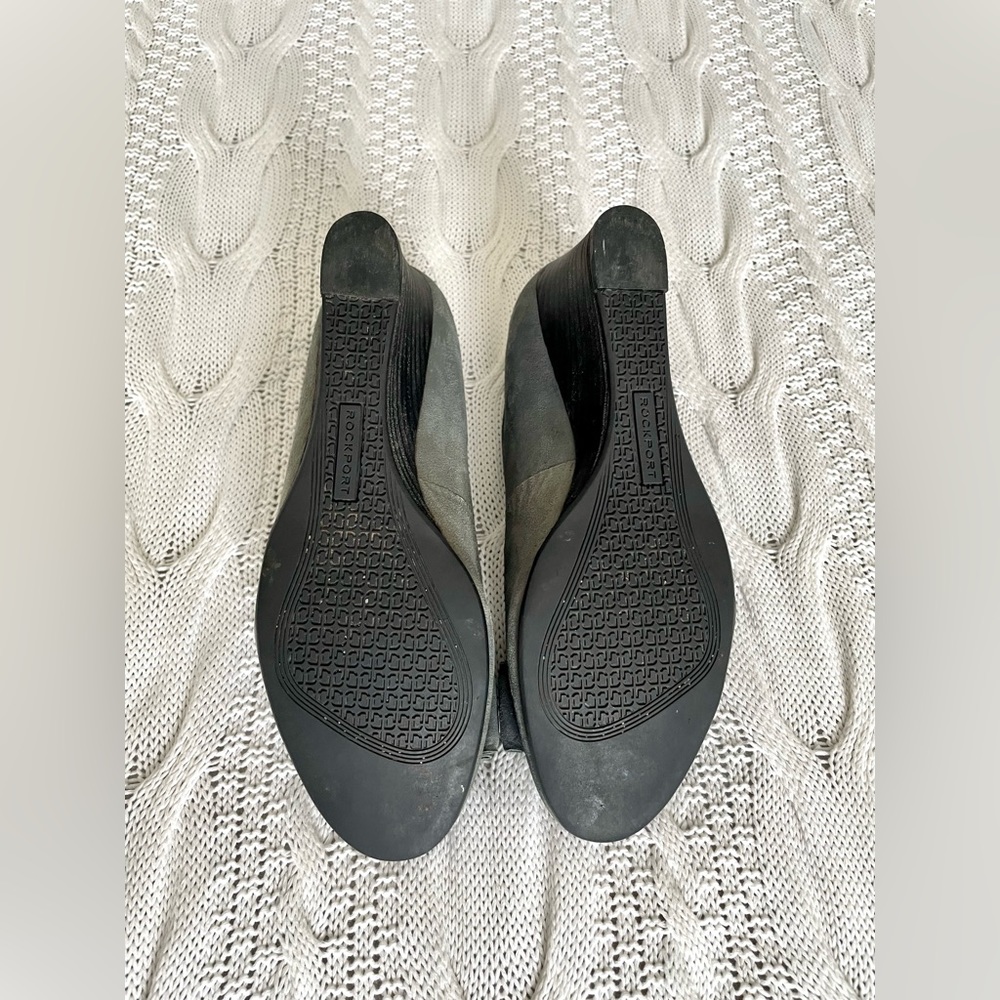 Rockport Women’s Suede Wedge Shoes | Comfort Insole | Size 8 - Picture 5 of 11